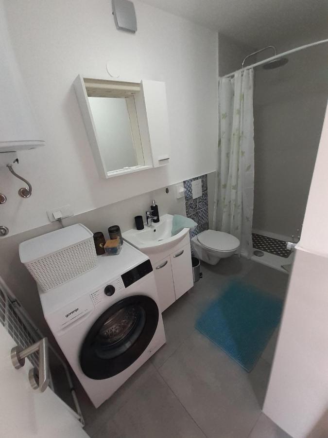 Apartman Sunset 플로민 외부 사진